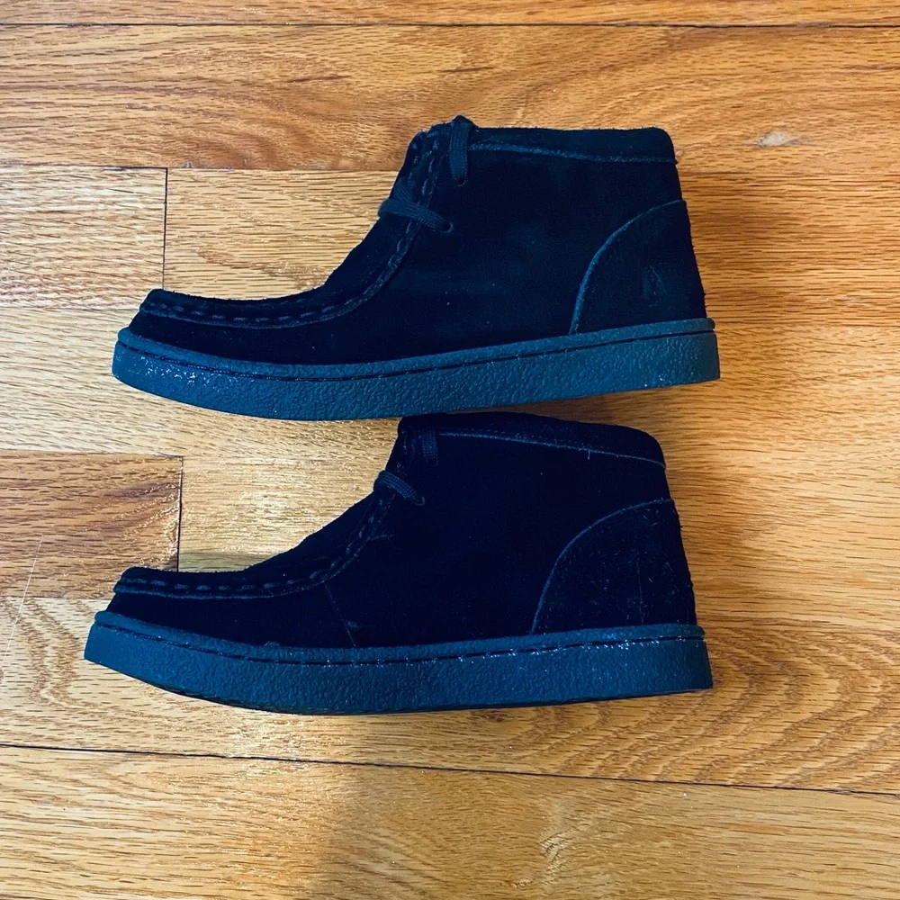 Hush Puppies BLACK slip on moccasins size 12.5